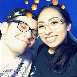 Meet your Posher, Helen